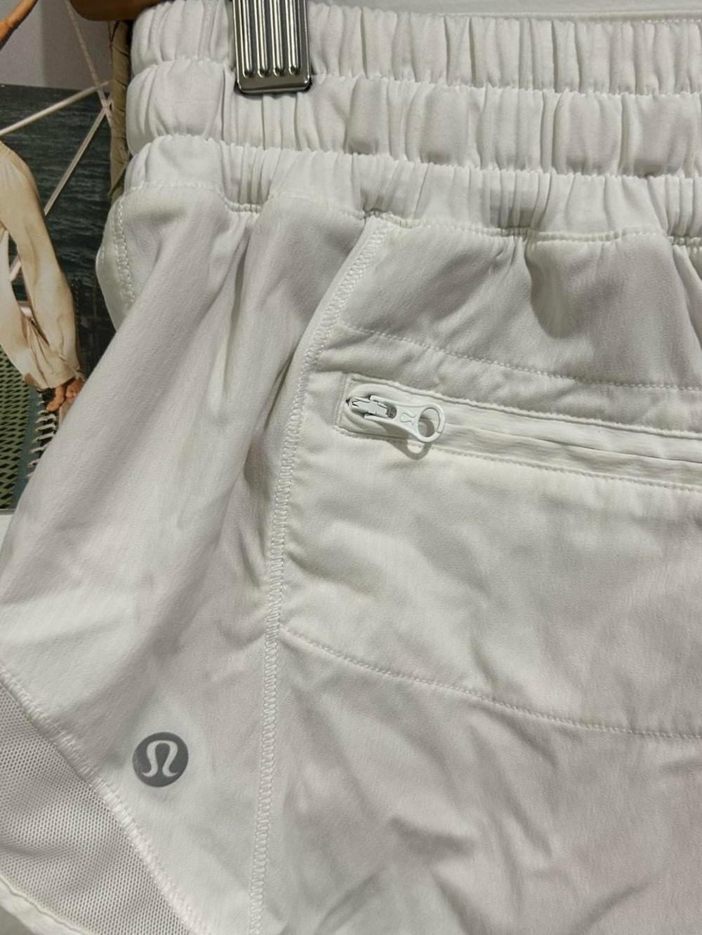 Y2K Lululemon White Athletic Hotty Hot Shorts with Zip Pocket